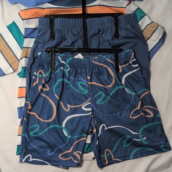 Carter's kids 4-piece T-Shirt & shorts Set - Picture 2 of 7
